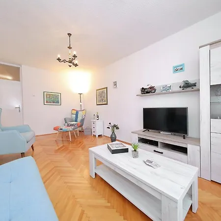 By The Sea - 24422 Apartman